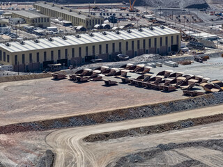Panoramic view of a mining truck shop with a storage platform for mining dump truck hoppers (CAEX) © WILL PHOTOGRAPHY