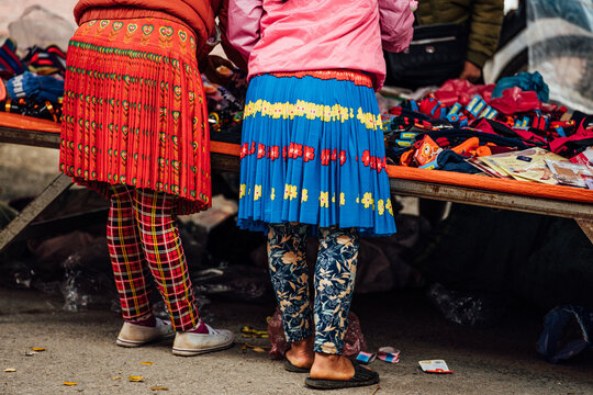 Hmong Skirts, Meo Vac Vietnam