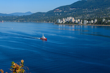 Obraz premium Ferry Boat on Burrard Inlet Near Stanley Park, Vancouver 
