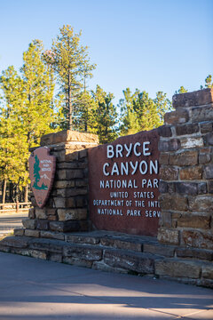 Bryce Canyon National Park, Utah, USA &ndash; October 2025: Official entrance sign of Bryce Canyon National Park with National Park Service emblem.