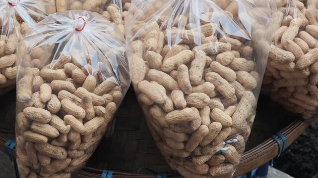 Dried peanuts are sold in the market.