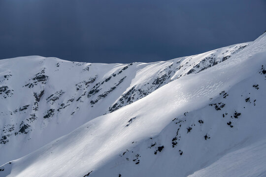 Podeanu Ridge, Fagaras Mountains, Romania 