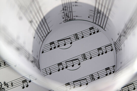 Partition musicale en gros plan