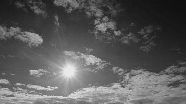 「昇る太陽」の写真素材 | 270,637件の無料イラスト画像 | Adobe Stock