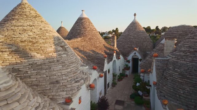 Walk through Alberobello Trulli houses in Puglia, Italy