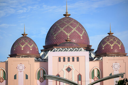 Baitul Izzah Mosque, Tarakan, Indonesia