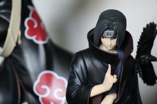 Itachi Uchiwa figurine from naruto, Kisame Hoshigaki, manga