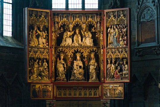 Late Gothic Hallstatt Marienaltar, Winged Altarpiece of the Coronation of the Virgin, Austria