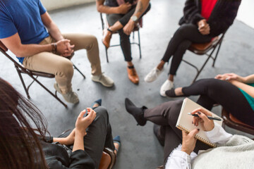 Obraz premium Group therapy session circle