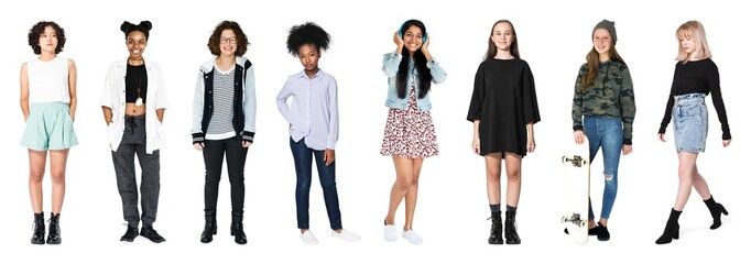 Obraz premium Diverse stylish young women
