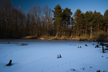 Jezioro zimą 2 © Krzysztof