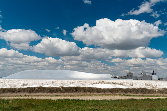 Canada, SK, Chaplin.  Saskatchewan Mining and Minerals salt mine