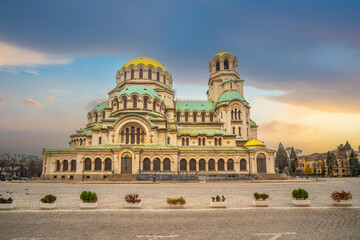 Obraz premium Alexander Nevsky Cathedral at sunset in Sofia, Bulgaria.