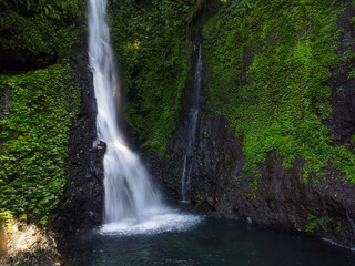 Obraz premium Wonderful Hidden Waterfall in Forest, Aerial Landscape of Pete Waterfall Central Java Indonesia