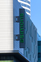 Naklejka premium Logo sign of Simons retailer in the Eaton Center, Toronto, Canada