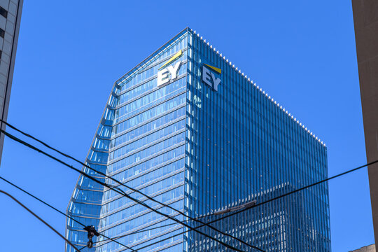 The EY headquarters skyscraper in downtown Toronto, Canada