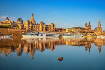 Fototapeta premium Historic Dresden city skyline with baroque architecture and old town buildings along the Elbe River in Saxony, Germany, scenic European cityscape and popular travel destination with cultural heritage 