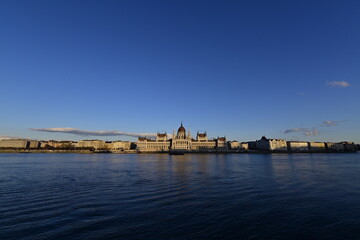 hungarian parliament building