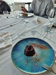 Fototapeta premium Vietri sul Mare - Dolci Sal De Riso al ristorante sul mare
