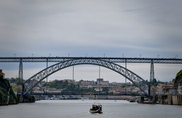 Dom Luís I bridge over Douro river in Porto Portugal © Chloé