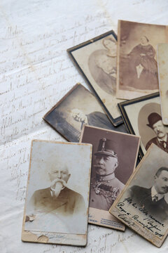 COLLEZIONE DI FOTOGRAFIE ANTICHE