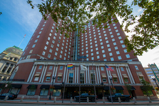 Providence Biltmore hotel was built in 1922 at 11 Dorrance Street in downtown Providence, Rhode Island RI, USA. Now this building is Graduate Providence Hotel. 