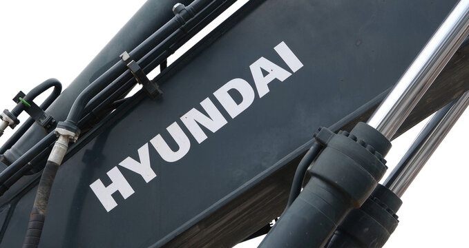 Hyundai Construction Equipment, Bagger Hydraulik Baggerarm, freigestellt isoliert m PNG Format, Z&uuml;rich 15 M&auml;rz 2026
