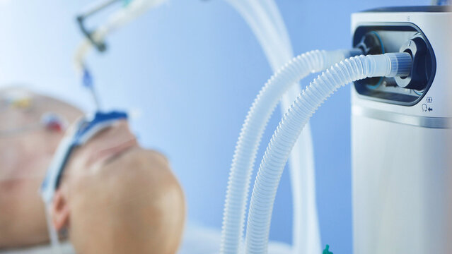 Medical simulation mannequin with ventilator tubes for advanced life support training