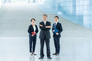 Fototapeta premium オフィスのビジネスパーソン