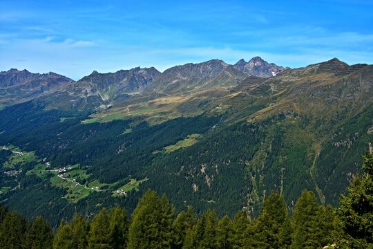 Austrian Alps - view from the path from the Versingalpe hut to the Ascher Hutte hut near village See