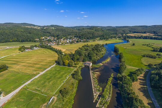 Luftbild der Naturlandschaft im oberpf&auml;lzer Regental n&ouml;rdlich Regenstauf bei Ramspau