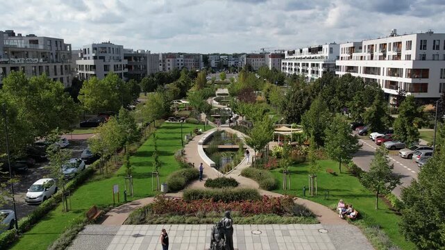 Dron/Drone footage 
Ujęcia z drona / Drone shots
Filmowanie z powietrza / Aerial filming / Aerial video
Perspektywa lotnicza / Bird's eye view
4K / UHD / High Resolution