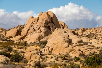 Granite boulder landscape in Joshua Tree desert California © Thomas