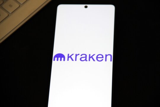 Kraken - Payward, Inc. - Bolsa de criptomoedas sediada nos Estados Unidos, fundada em 2011. Foi uma das primeiras bolsas de bitcoin a ser listada no Bloomberg Terminal.