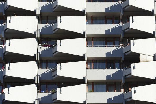 High-rise residential buildings, Chorweiler satellite town in Cologne, North Rhine-Westphalia, Germany