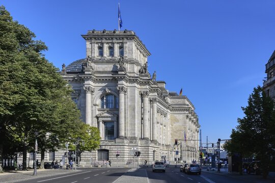 Reichstag building, German Bundestag, Government district, Tiergarten, Berlin, Germany