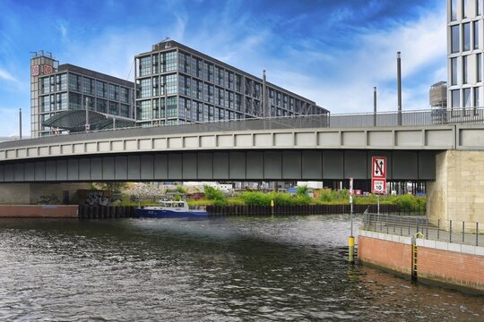German Railway building and Central Station along the Spree river, Government district, Tiergarten, Berlin, Germany