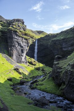 Kvernufoss waterfall in summer when the weather is fine, gorge and river, Skogar, Sudurland, South Iceland, Iceland