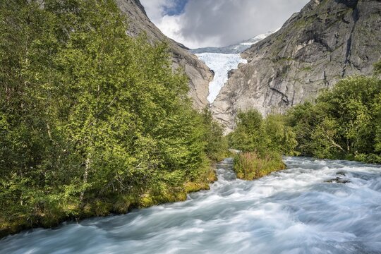 Briksdalselva Glacier River, Briksdalsbreen, Briksdal Glacier, Jostedalsbreen National Park, Norway