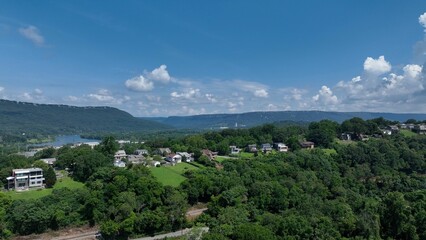 Obraz premium Residential Neighborhood Streets and Homes in Chattanooga