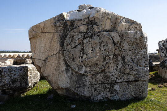 Panoramic view of ancient stone arches and monumental ruins on the plateau of Blaundos.