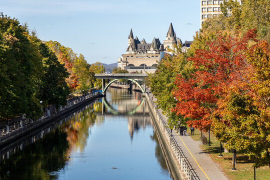 Rideau Canal view with Fairmont Chateau Laurier. Autumn landscape with historic architecture