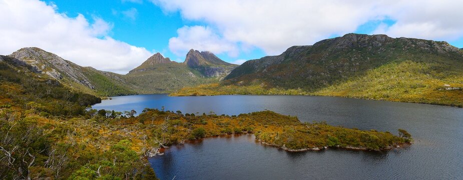 Spectacular panorama of Dave Lake Cradle Mountain Tasmania Australia