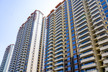 A newly built high-rise residential building in a residential complex in a Chinese city