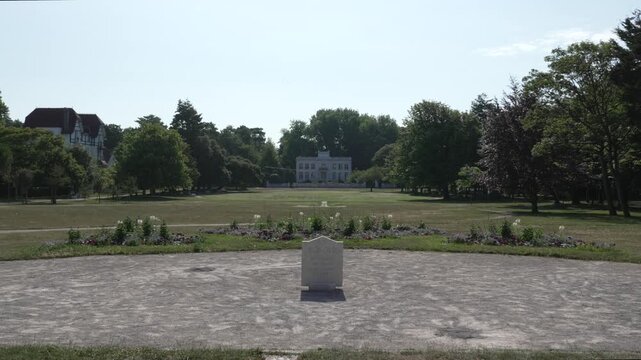 Park view opens across Le Touquet Paris Plage on a sunny day.
