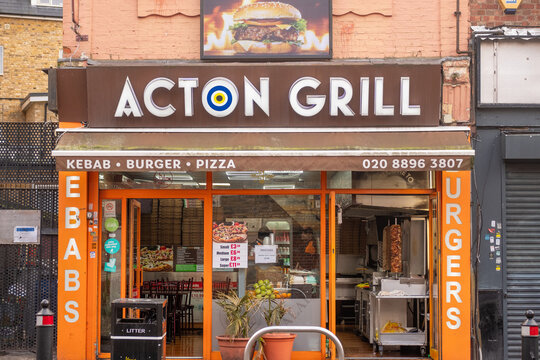LONDON - Acton Grill &ndash; kebab, burger and pizza restaurant on Acton high street