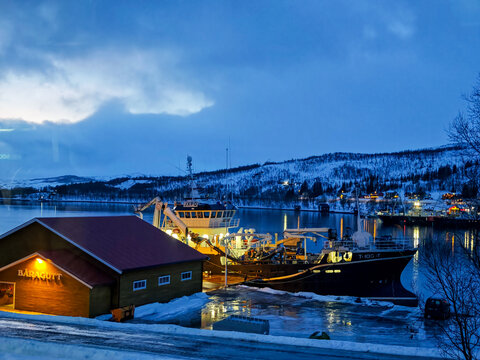 The village of Eidkjosen near Tromso on Norway