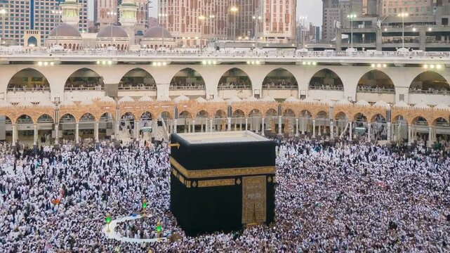 Breathtaking Aerial View of Masjid al Haram in Mecca, Saudi Arabia, Featuring the Holy Kaaba and Pilgrims, Umrah or Hajj Season. 