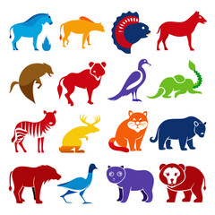 Graphic animal collection on white backdrop showing various wildlife © Xihan