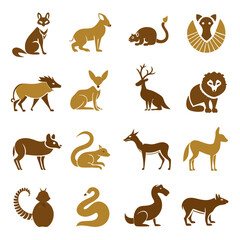 Fototapeta premium Assortment of wildlife animal vector images on white background